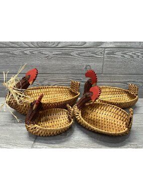 Vintage Nesting Rattan Baskets Chickens Roosters Set of 4 Farmhouse Decor 1970s
